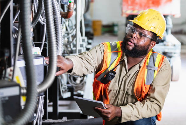 Best Electrical Installation Contractor  in Lordstown, OH
